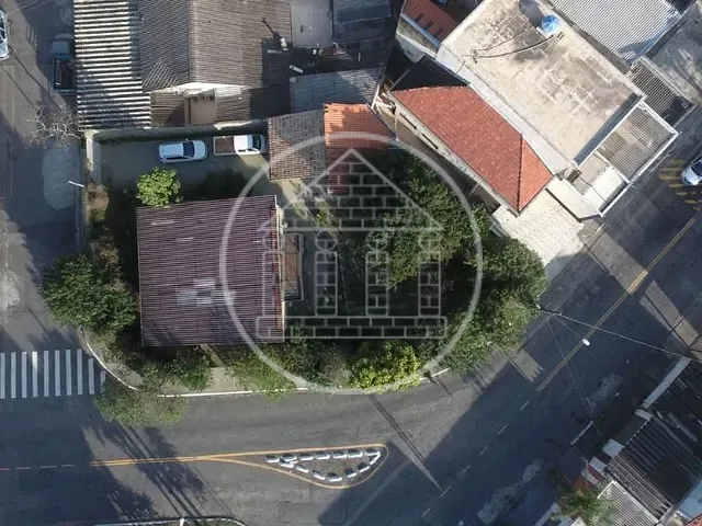 Casa com 704m², à venda ou para alugar, no bairro Jardim dos Lagos em São Paulo