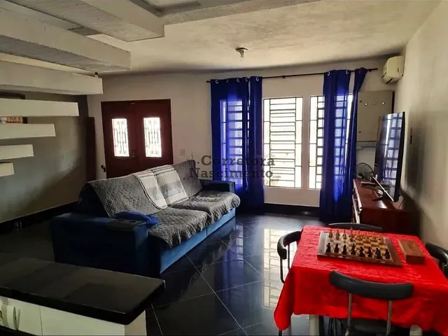 Casa com 434m², à venda, no bairro Jardim Pereira do Amparo em Jacareí