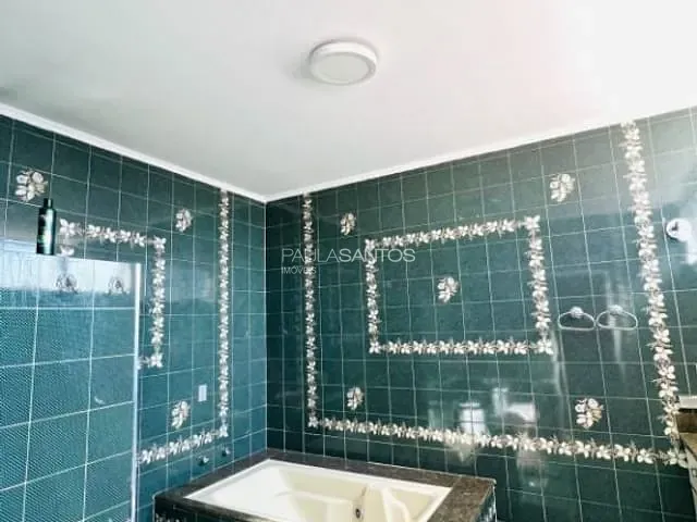 Casa com 360m² 4 quartos e 6 banheiros, à venda, no bairro Jardim Santa Rosália em Sorocaba