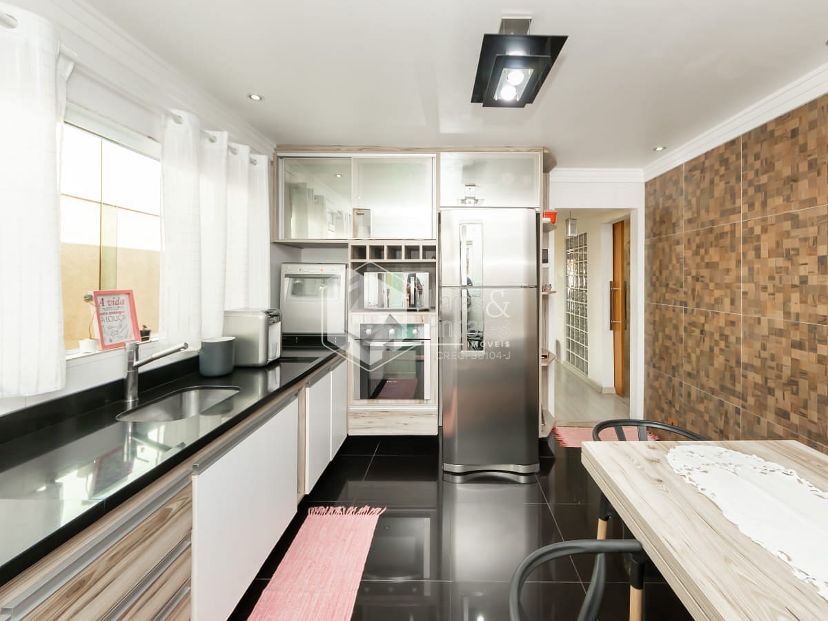 Casa, 4 quartos, 250 m² - Foto 28