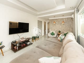 Foto do Casa-Casa tipo para venda em Jardim Virginia Bianca com 4 quartos, sendo 4 suítes, 250m²