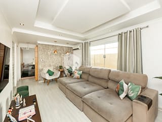Foto do Casa-Casa tipo para venda em Jardim Virginia Bianca com 4 quartos, sendo 4 suítes, 250m²