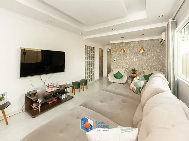Casa com 250m² 4 quartos e 6 banheiros, à venda, no bairro Jardim Virginia Bianca em São Paulo