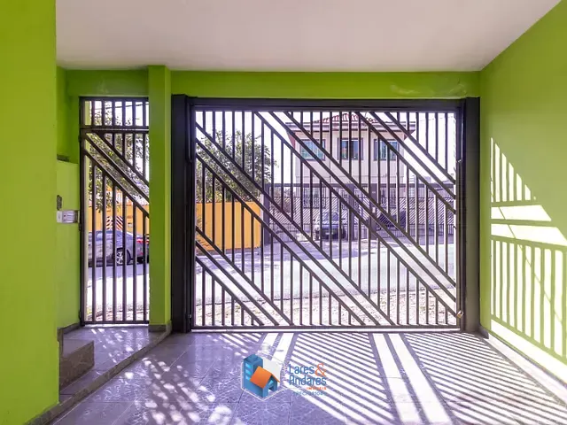 Casa com 175m² 3 quartos e 2 banheiros, à venda, no bairro Vila Mangalot em São Paulo