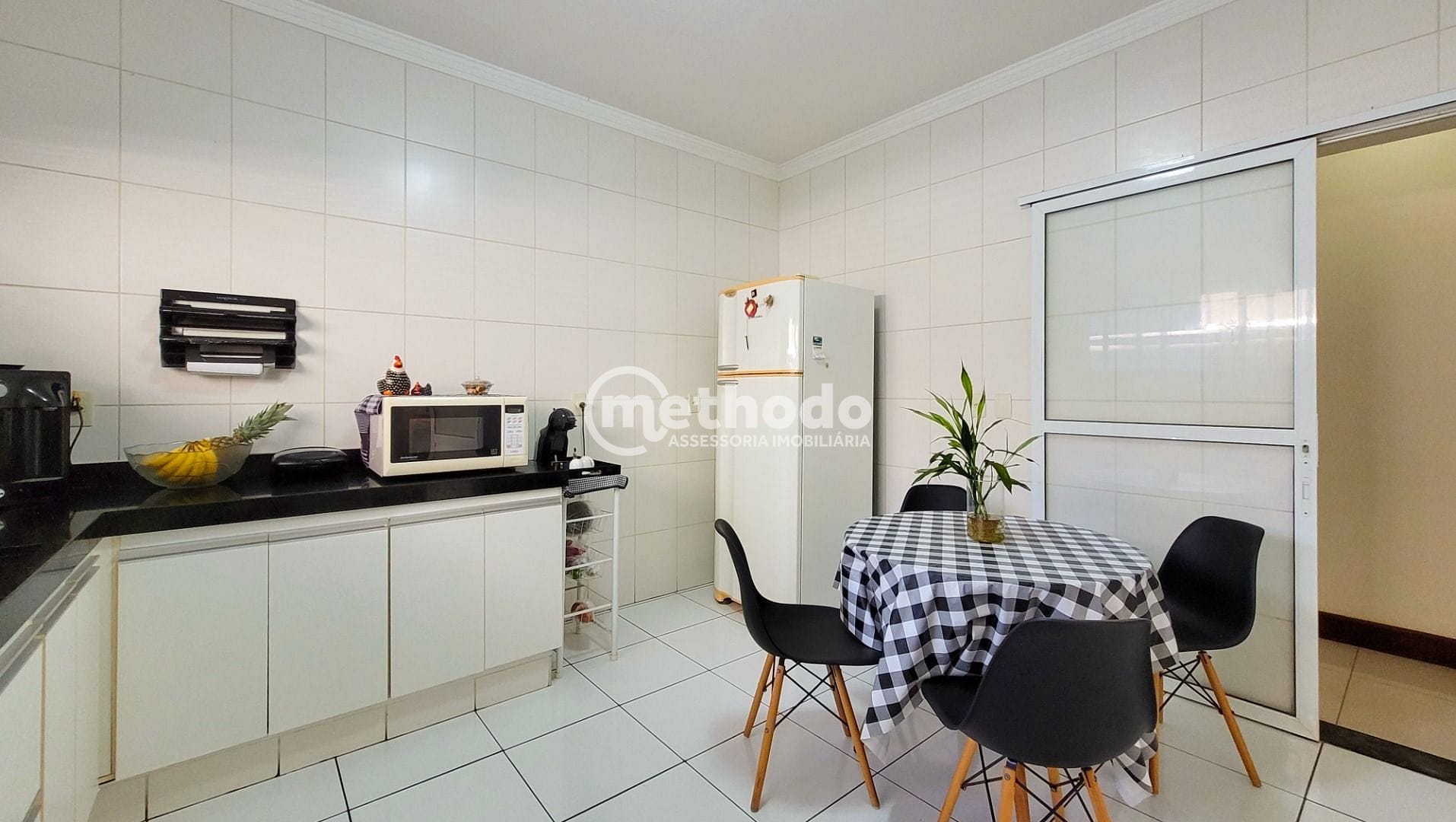 Casa, 4 quartos, 250 m² - Foto 8