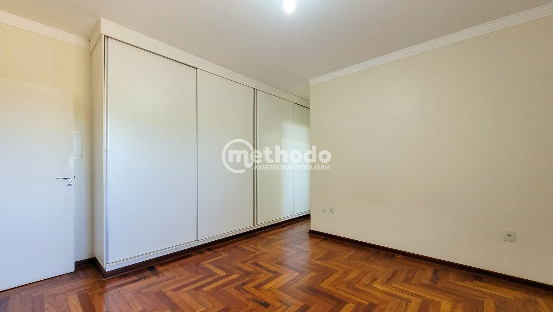 Casa, 4 quartos, 250 m² - Foto 30