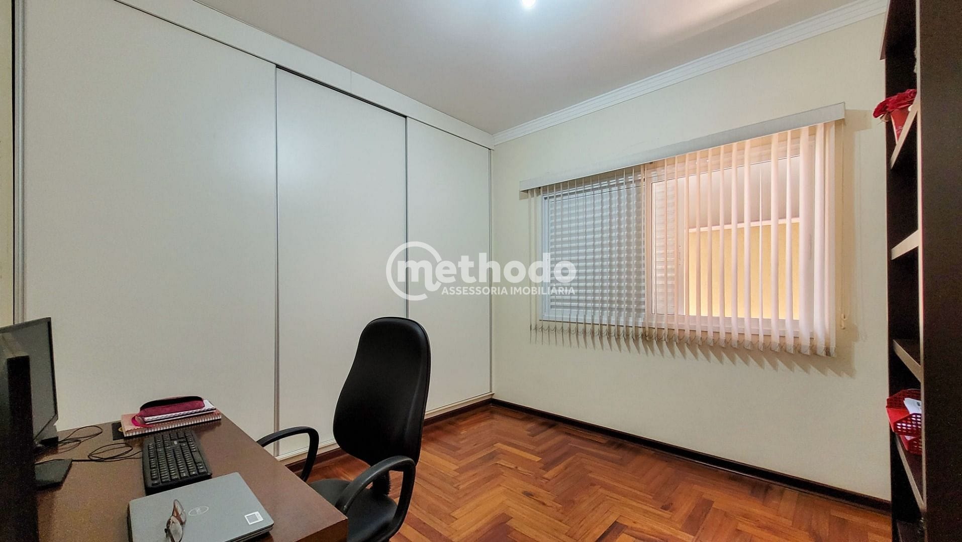Casa, 4 quartos, 250 m² - Foto 13