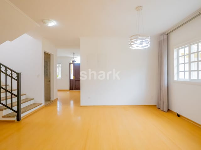 Casa com 550m² 4 quartos e 6 banheiros, à venda ou para alugar, no bairro Alphaville Conde II em Barueri