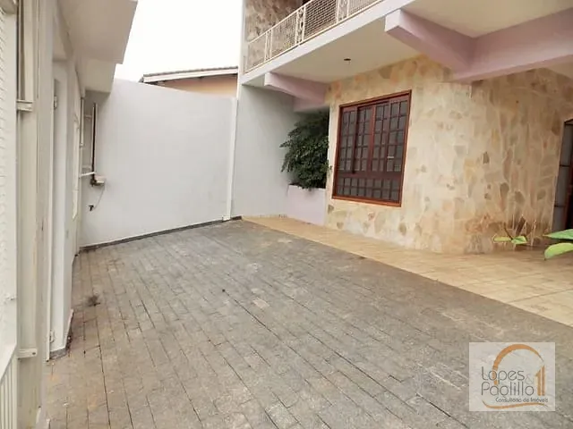 Casa com 375m² 5 quartos e 6 banheiros, à venda, no bairro Jardim Paulista em Atibaia