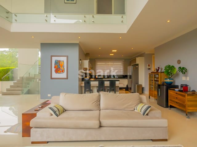 Casa com 520m² 4 quartos e 6 banheiros, à venda, no bairro Cidade Tamboré em Santana de Parnaíba