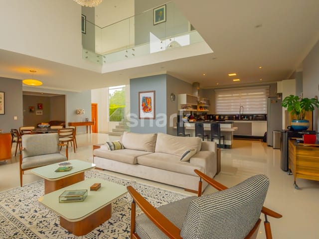 Casa com 520m² 4 quartos e 6 banheiros, à venda, no bairro Cidade Tamboré em Santana de Parnaíba