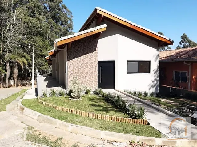 Casa com 345m² 3 quartos e 2 banheiros, à venda ou para alugar, no bairro Parque Rio Abaixo em Atibaia