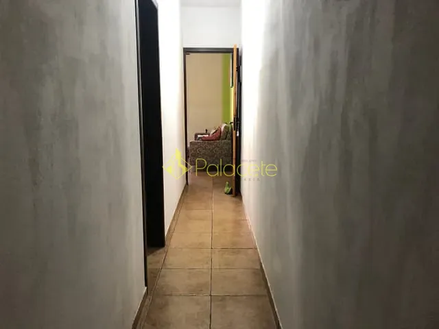 Casa com 120m² 2 quartos e 2 banheiros, à venda, no bairro Centro em Pindamonhangaba