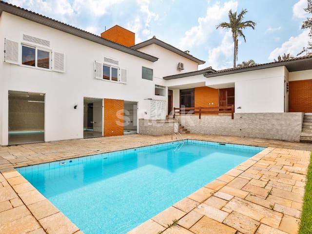 Casa com 850m² 5 quartos e 8 banheiros, à venda, no bairro Alphaville em Santana de Parnaíba