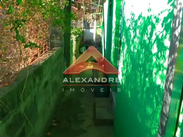 Casa com 10m² 2 quartos e 1 banheiro, à venda, no bairro Vila Paiva em São José Dos Campos