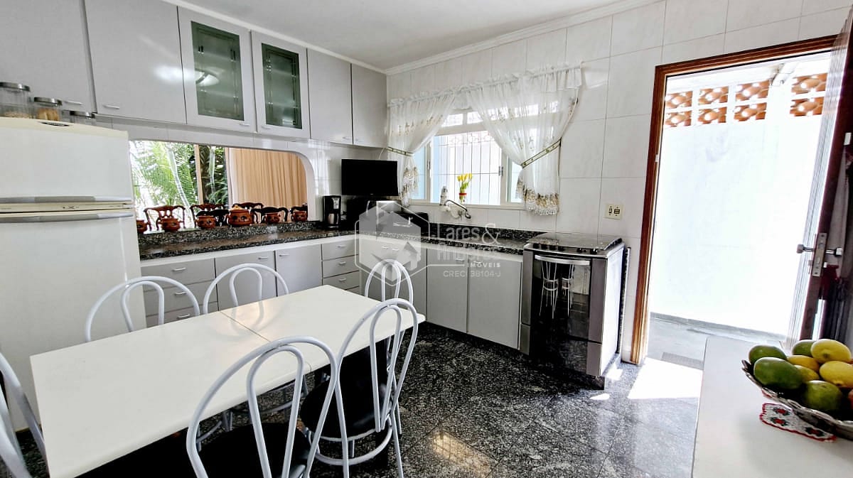 Casa, 3 quartos, 200 m² - Foto 40