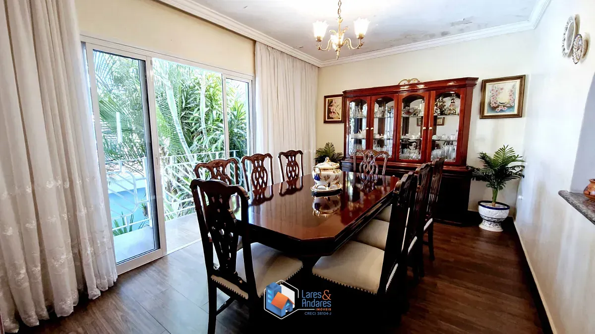 Casa, 3 quartos, 200 m² - Foto 13