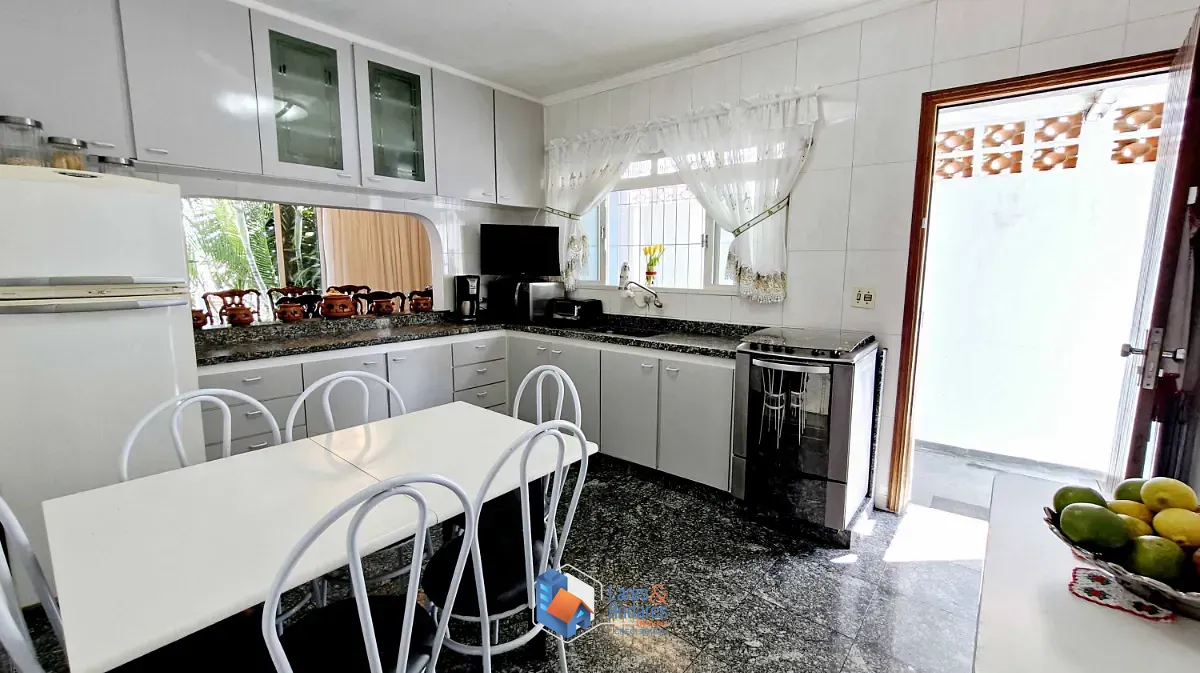Casa, 3 quartos, 200 m² - Foto 40