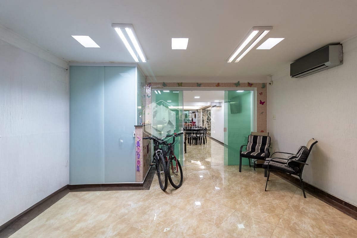 Casa, 3 quartos, 357 m² - Foto 30