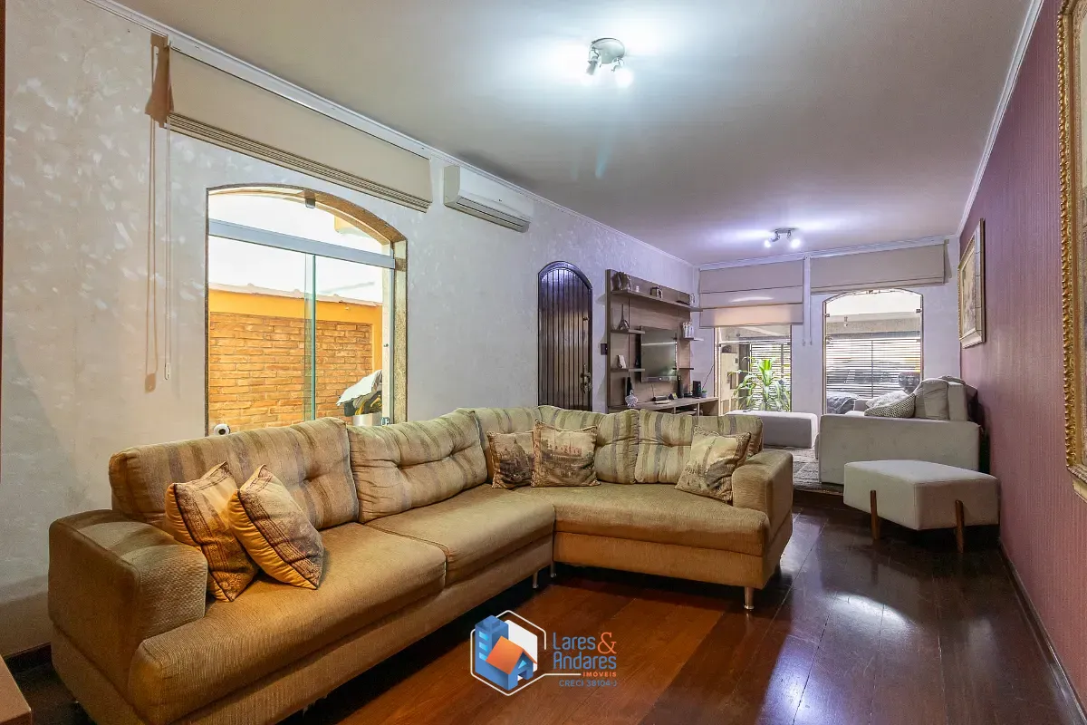 Casa, 3 quartos, 357 m² - Foto 1