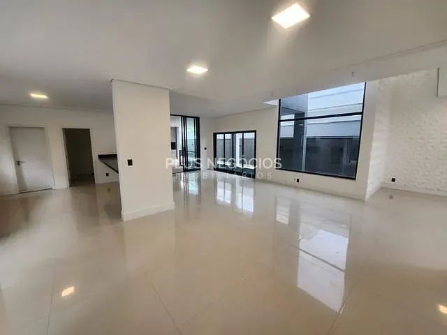 Casa com 462m² 4 quartos e 5 banheiros, à venda, no bairro Alphaville Nova Esplanada 3 em Votorantim
