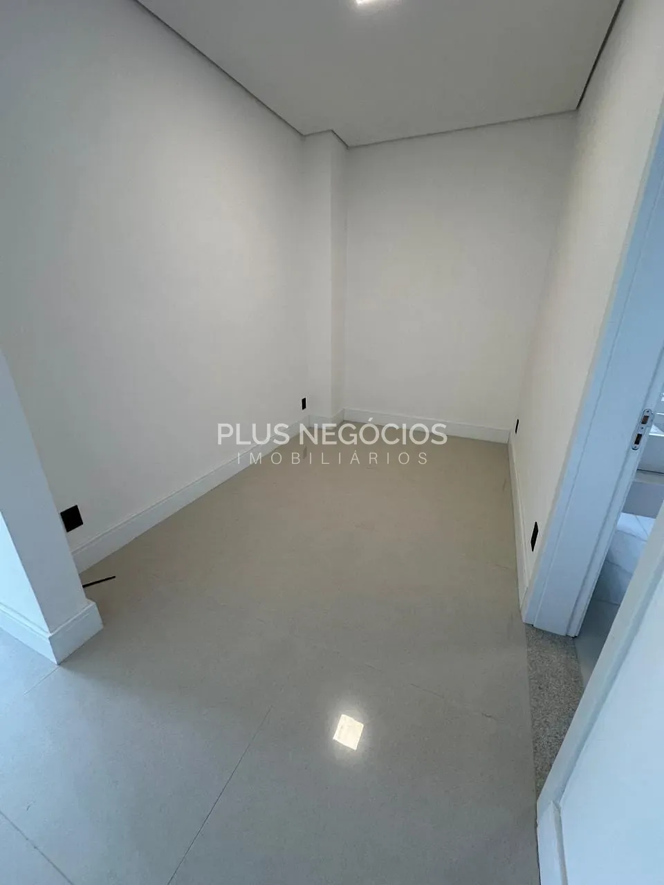Casa, 4 quartos, 416 m² - Foto 35