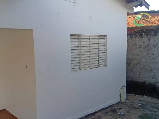 Casa com 250m² 2 quartos e 1 banheiro, para alugar, no bairro Jardim São Jorge em Hortolândia