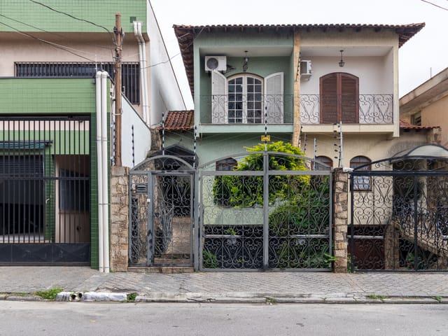 Foto do Casa - Casa tipo para venda em Vila Canero com 4 quartos, sendo 2 suítes, 385m² | Lares e Andares Imóveis