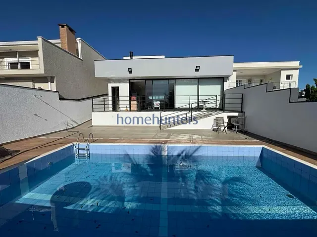 Casa com 582m² 5 quartos e 7 banheiros, à venda, no bairro Swiss Park em Campinas