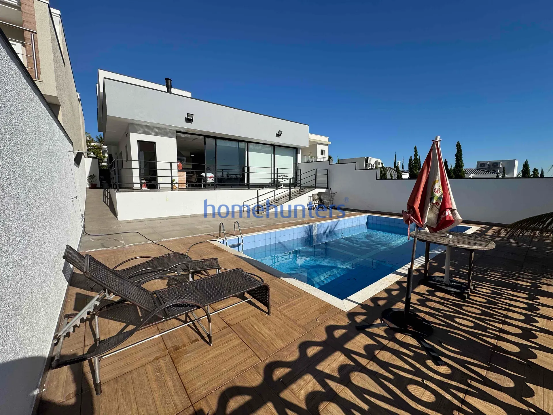 Casa, 5 quartos, 345 m² - Foto 2