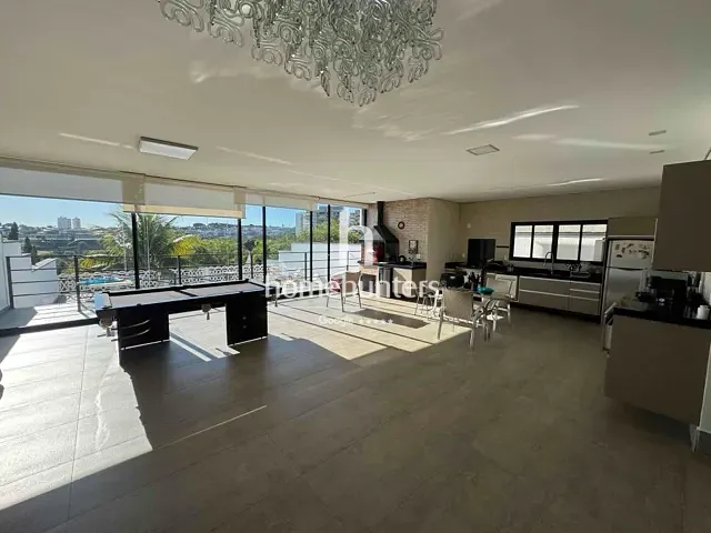 Casa com 582m² 5 quartos e 7 banheiros, à venda, no bairro Swiss Park em Campinas