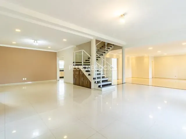 Casa com 1000m² 4 quartos e 6 banheiros, à venda, no bairro Barreirinho em Araçoiaba da Serra