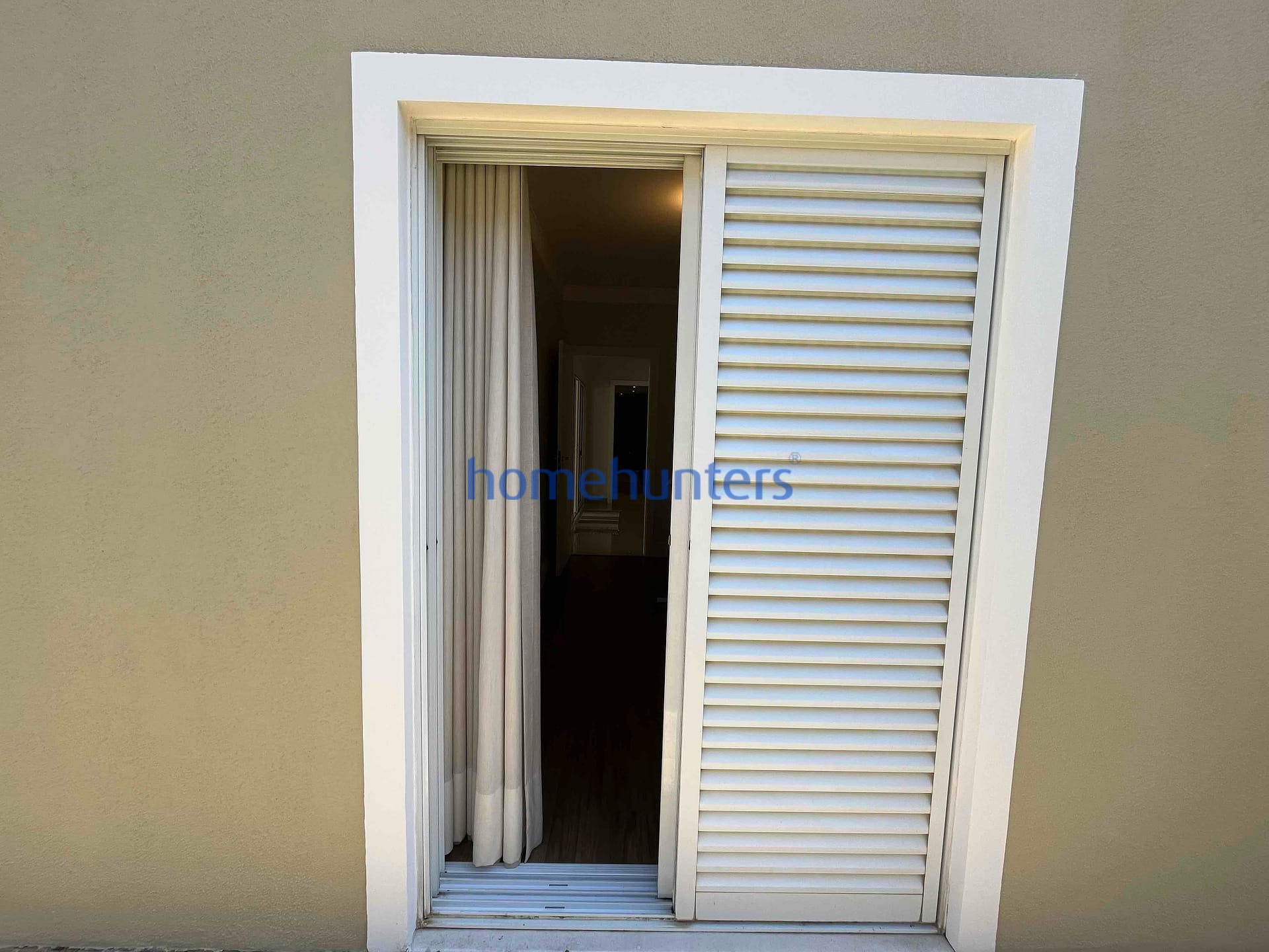 Casa para alugar com 5 quartos, 400m² - Foto 77