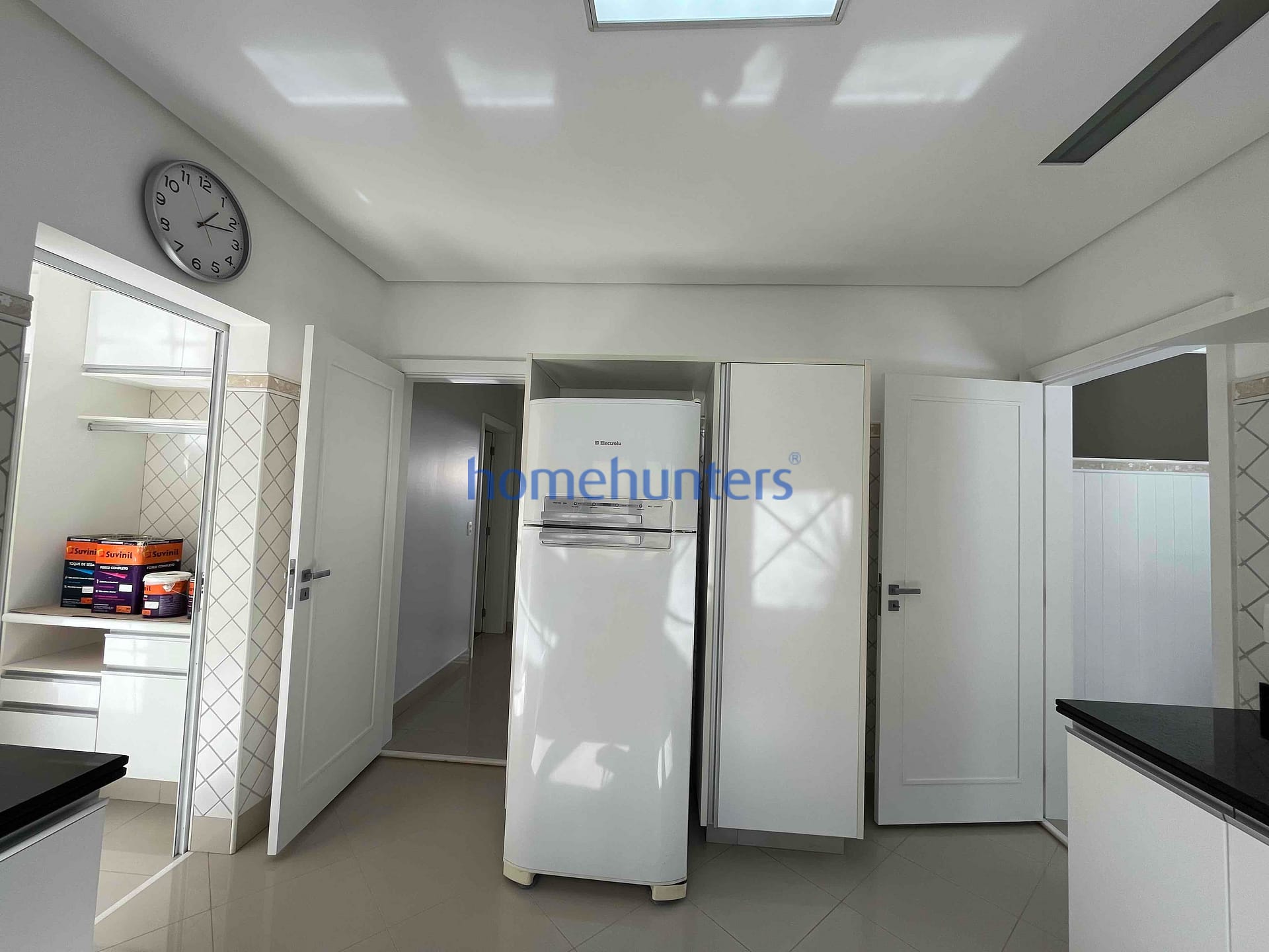 Casa para alugar com 5 quartos, 400m² - Foto 58