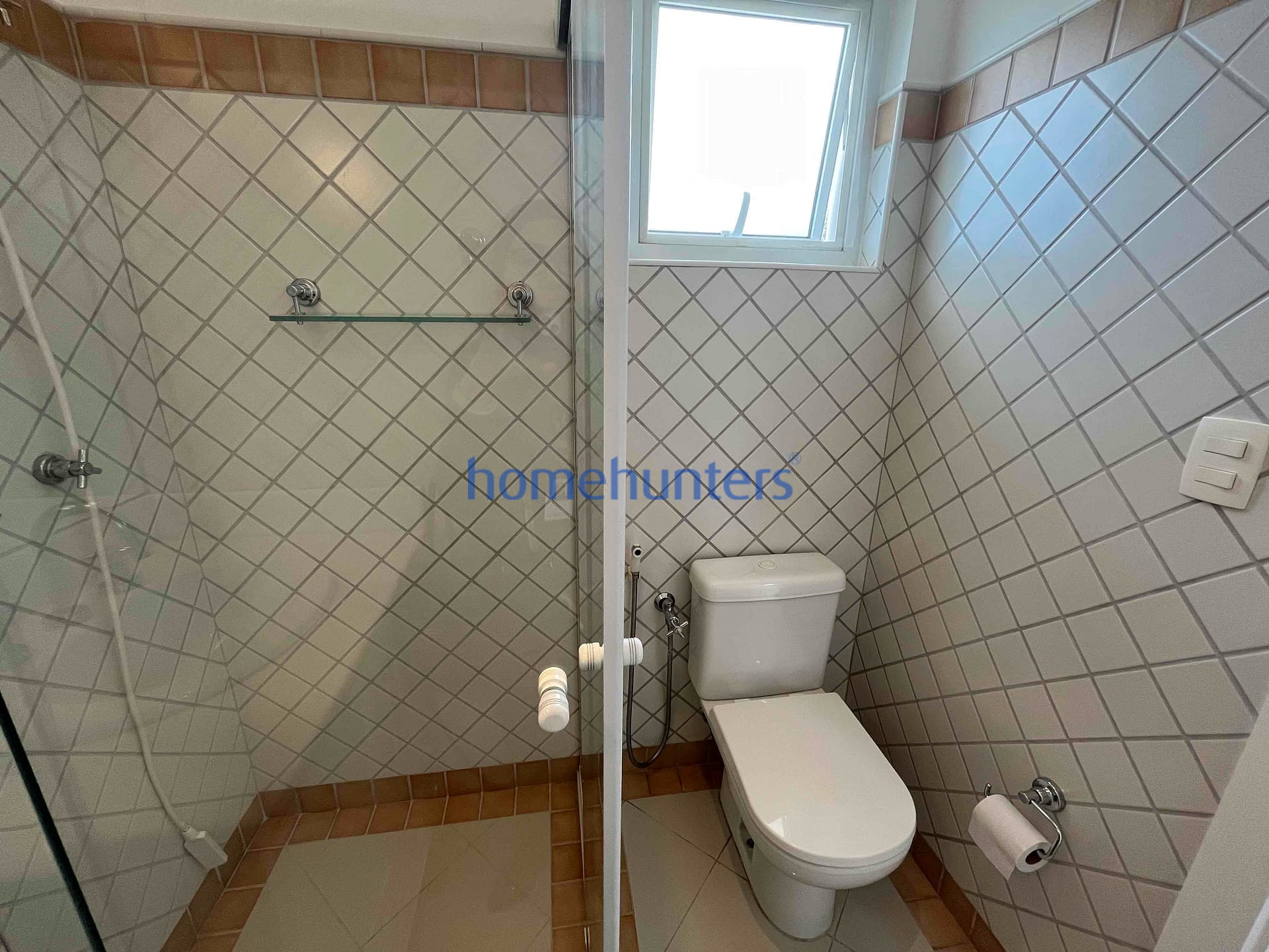 Casa para alugar com 5 quartos, 400m² - Foto 76