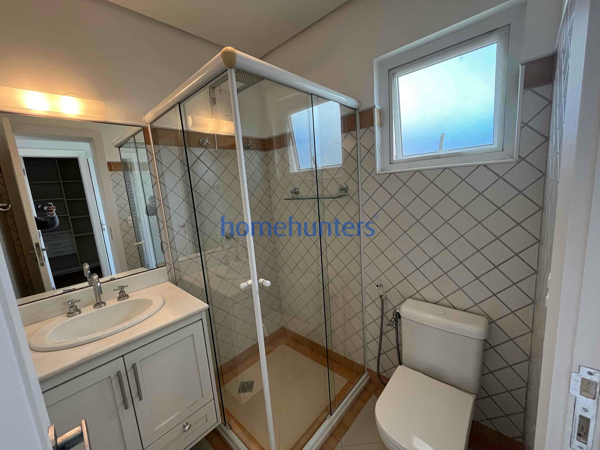 Casa para alugar com 5 quartos, 400m² - Foto 33