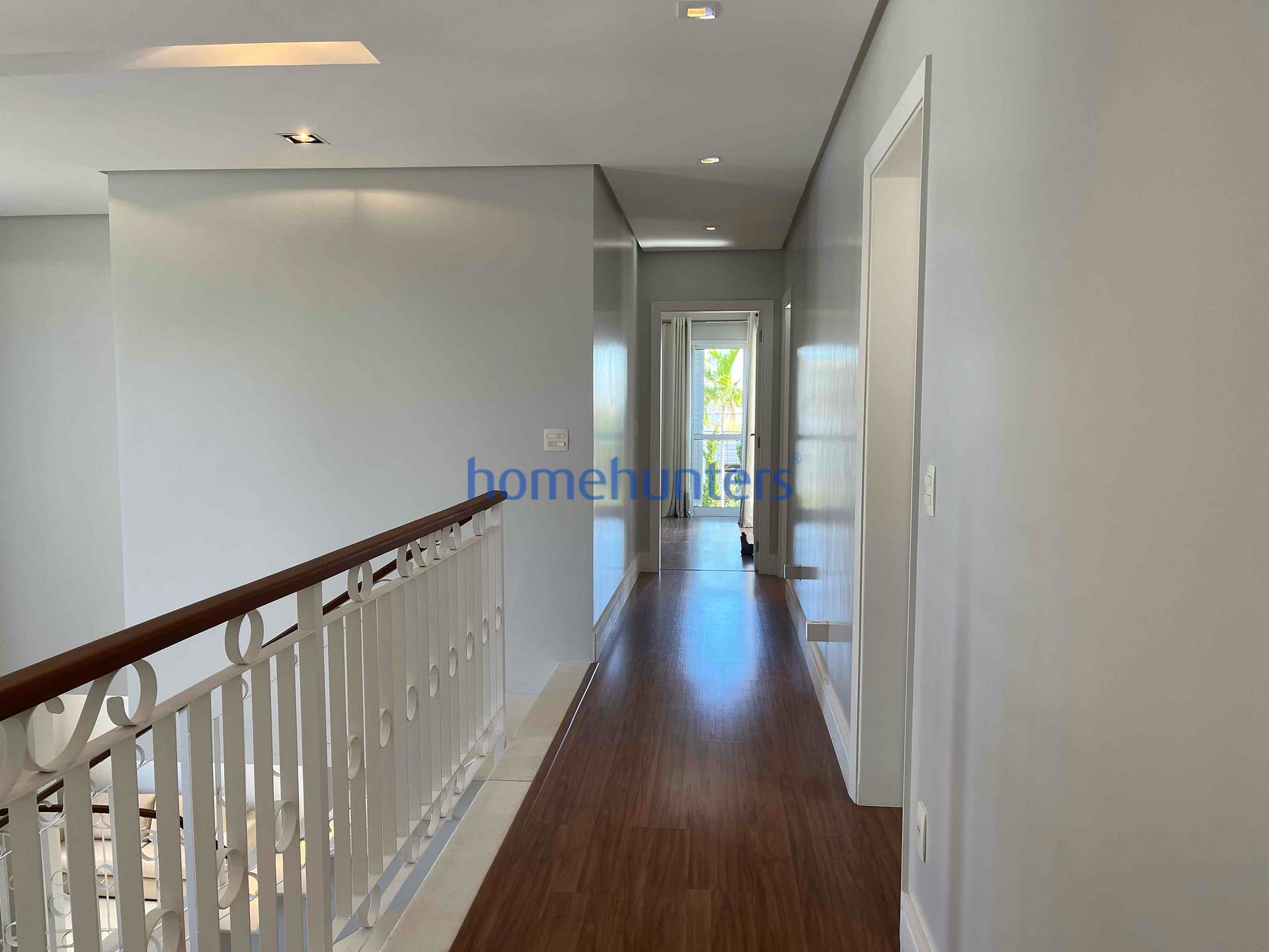 Casa para alugar com 5 quartos, 400m² - Foto 40