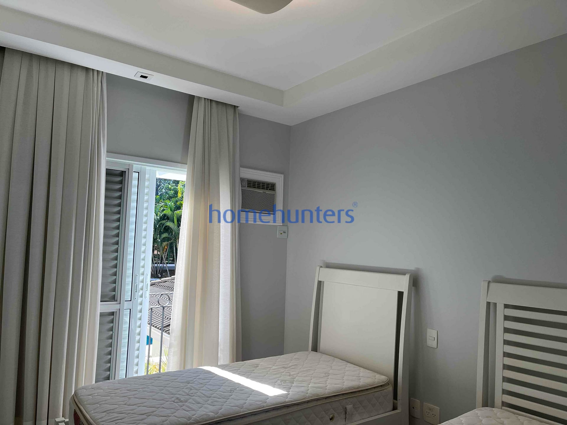 Casa para alugar com 5 quartos, 400m² - Foto 31
