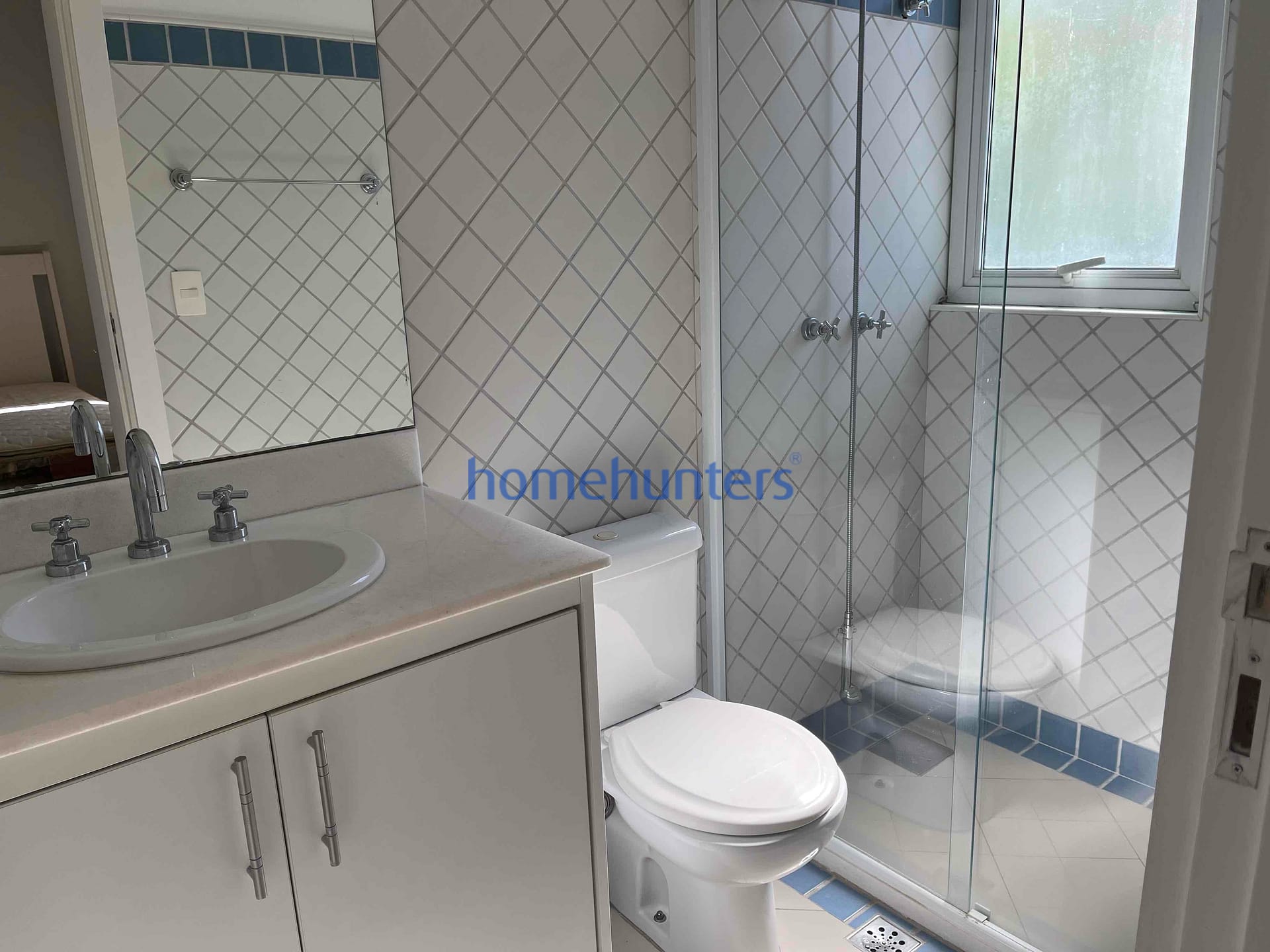 Casa para alugar com 5 quartos, 400m² - Foto 43