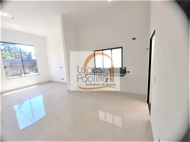 Casa com 180m² 3 quartos e 2 banheiros, à venda, no bairro Jardim dos Pinheiros em Atibaia