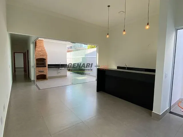 Casa com 150m² 3 quartos e 2 banheiros, à venda, no bairro Vila Maria Helena em Indaiatuba