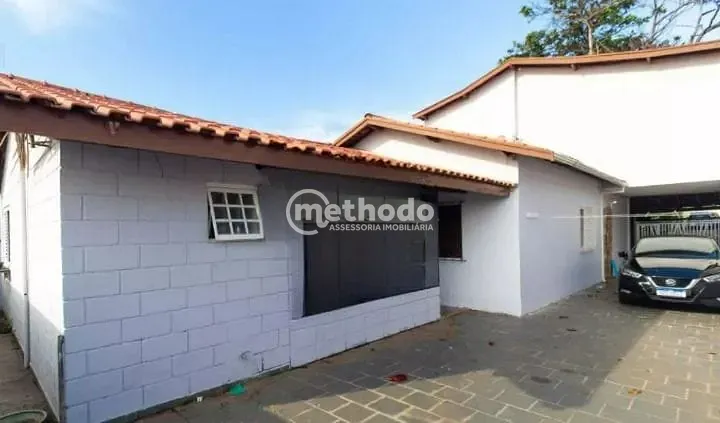 Casa, 5 quartos, 231 m² - Foto 1