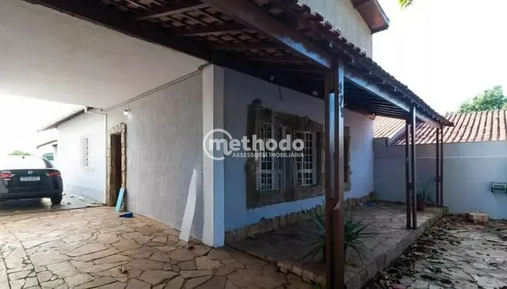 Casa, 5 quartos, 231 m² - Foto 2