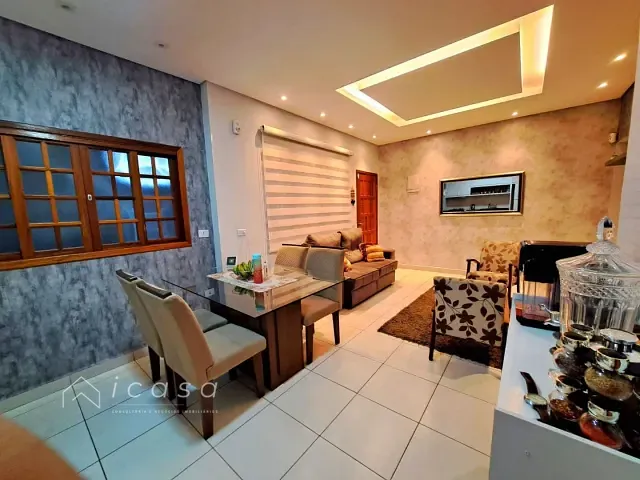 Casa com 140m² 3 quartos e 2 banheiros, à venda, no bairro Villa Branca em Jacareí