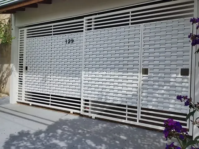 Casa com 200m² 4 quartos e 4 banheiros, à venda, no bairro Jardim Residencial Imperatriz em Sorocaba