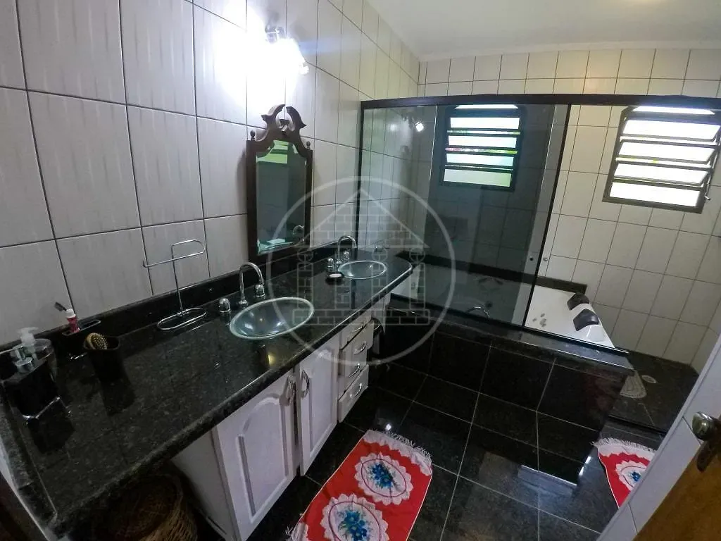 Casa, 3 quartos, 250 m² - Foto 8
