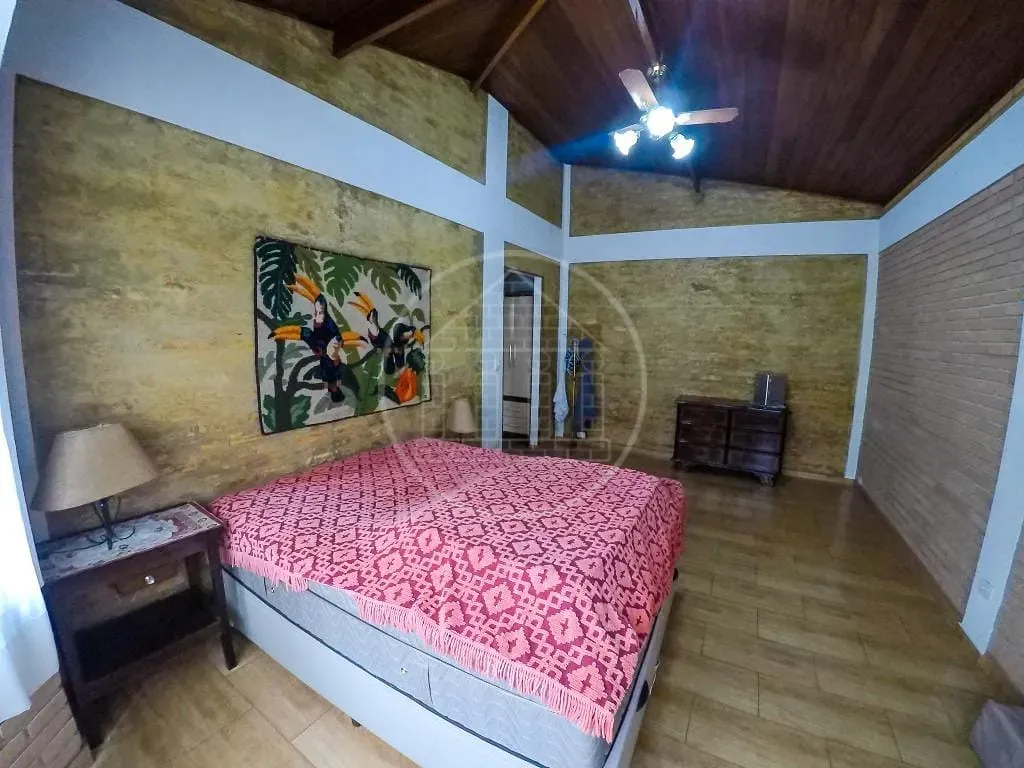Casa, 3 quartos, 250 m² - Foto 11