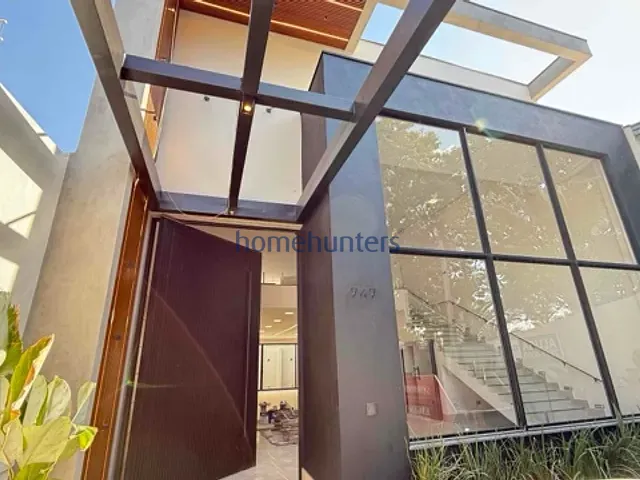 Casa com 350m², à venda, no bairro Jardim Itamarati em Campinas