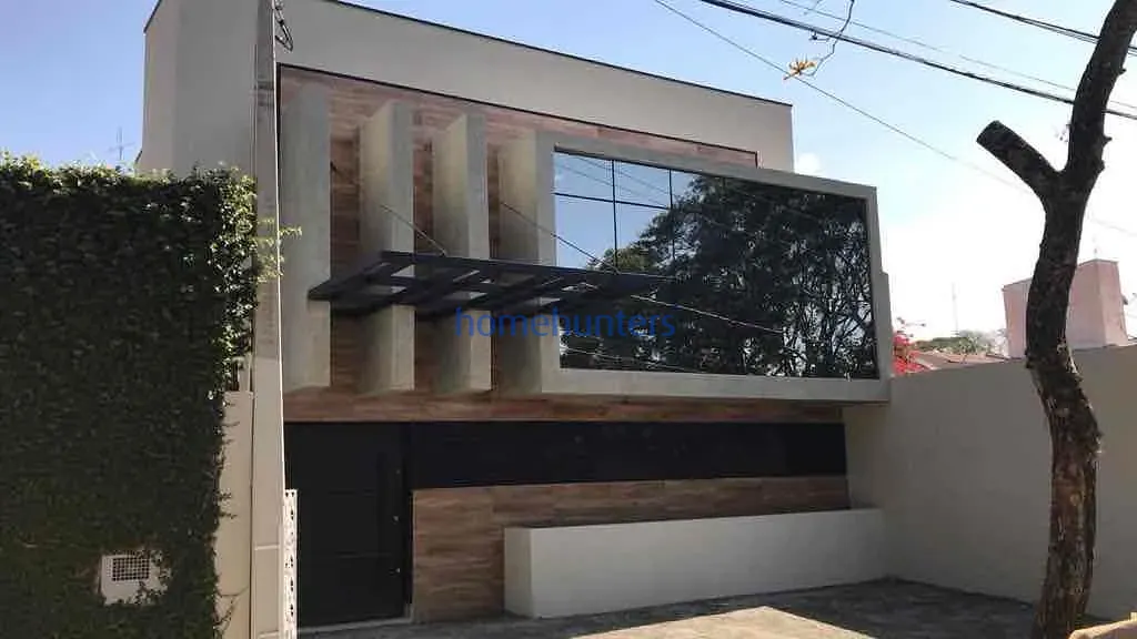 Casa, 1 quarto, 202 m² - Foto 2