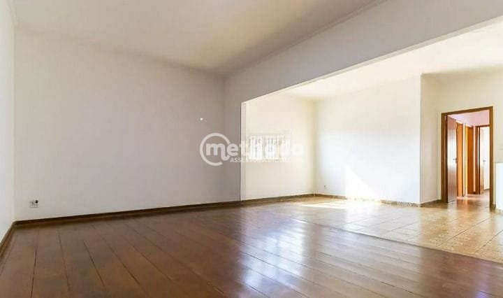 Casa, 4 quartos, 350 m² - Foto 3